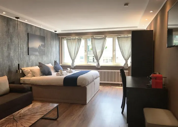 Pansiyon Mike's Four