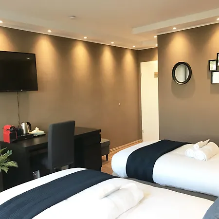 Mike's Four Homestay