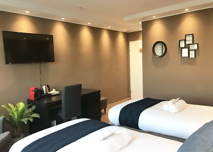 Mike's Four Homestay